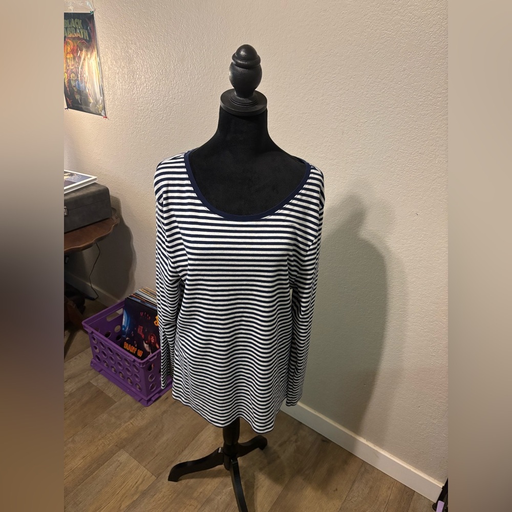 Old Navy Striped XL baggy shirt